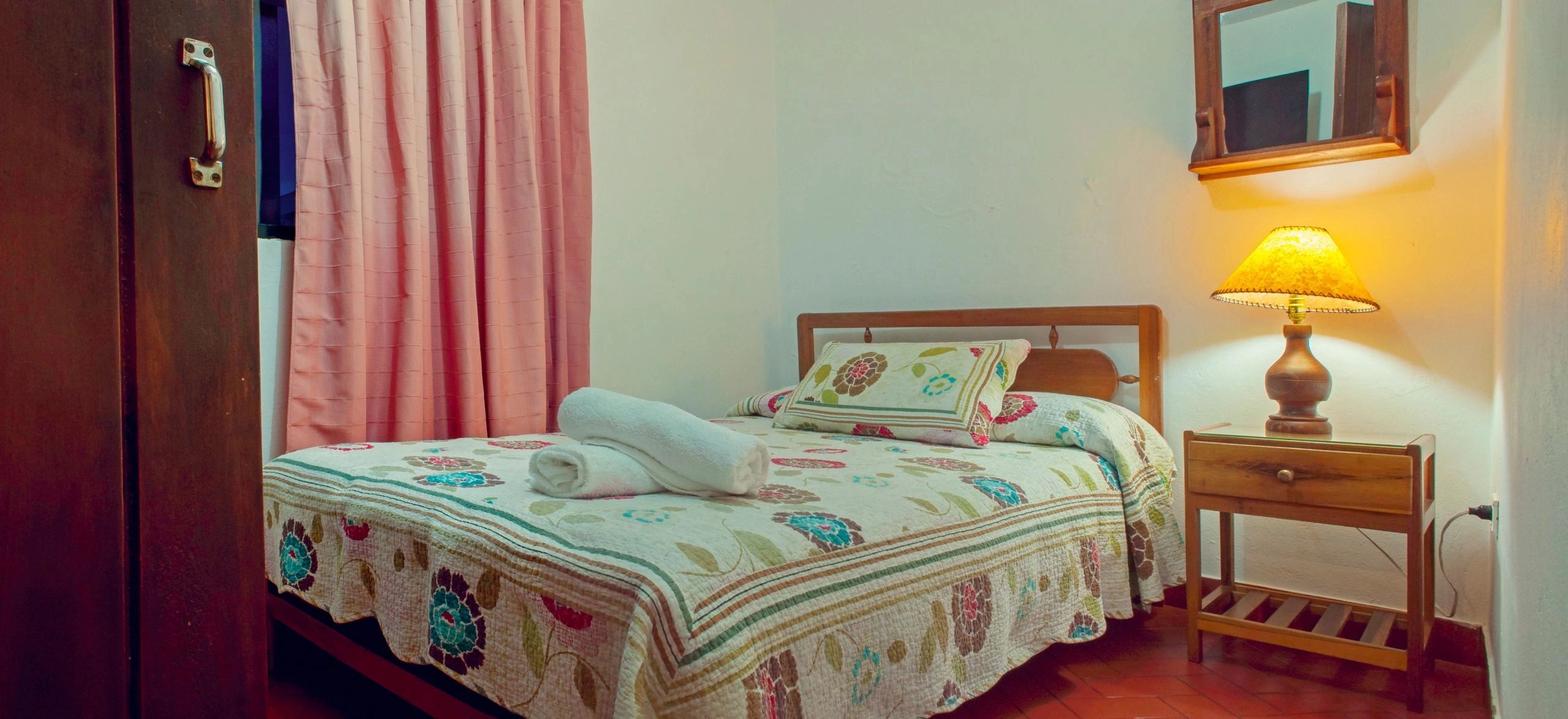 Habitación 6 - vista principal